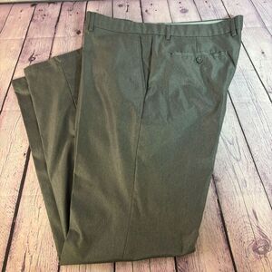 GREG NORMAN Attack Life Flat Front GOLF Athleisure Casual PANTS Gray SIZE 36X34